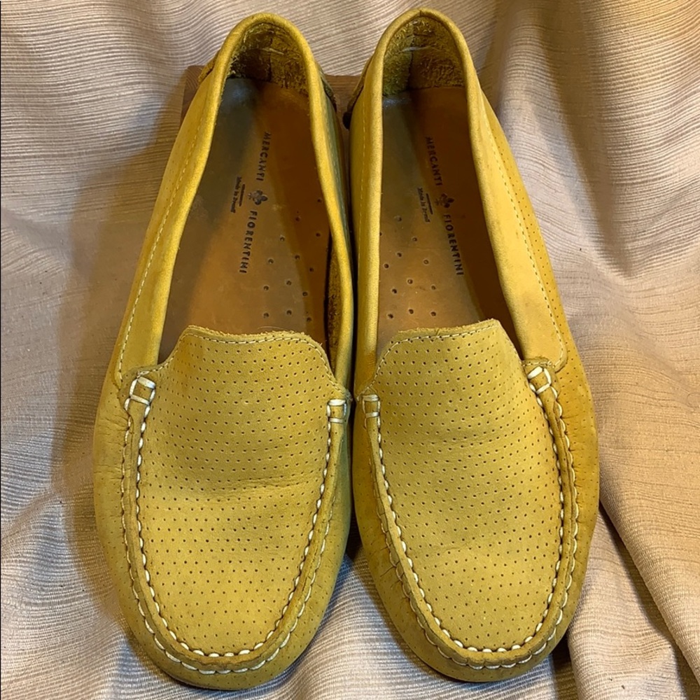Mercanti Fiorentini perforated leather loafers